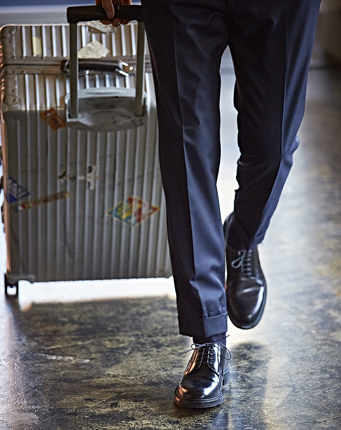 ネクタイの色 パンツの裾 どうする 最速でおしゃれに見せるスーツ メソッド 第2回 Men Sjoker Premium メンズファッション雑誌